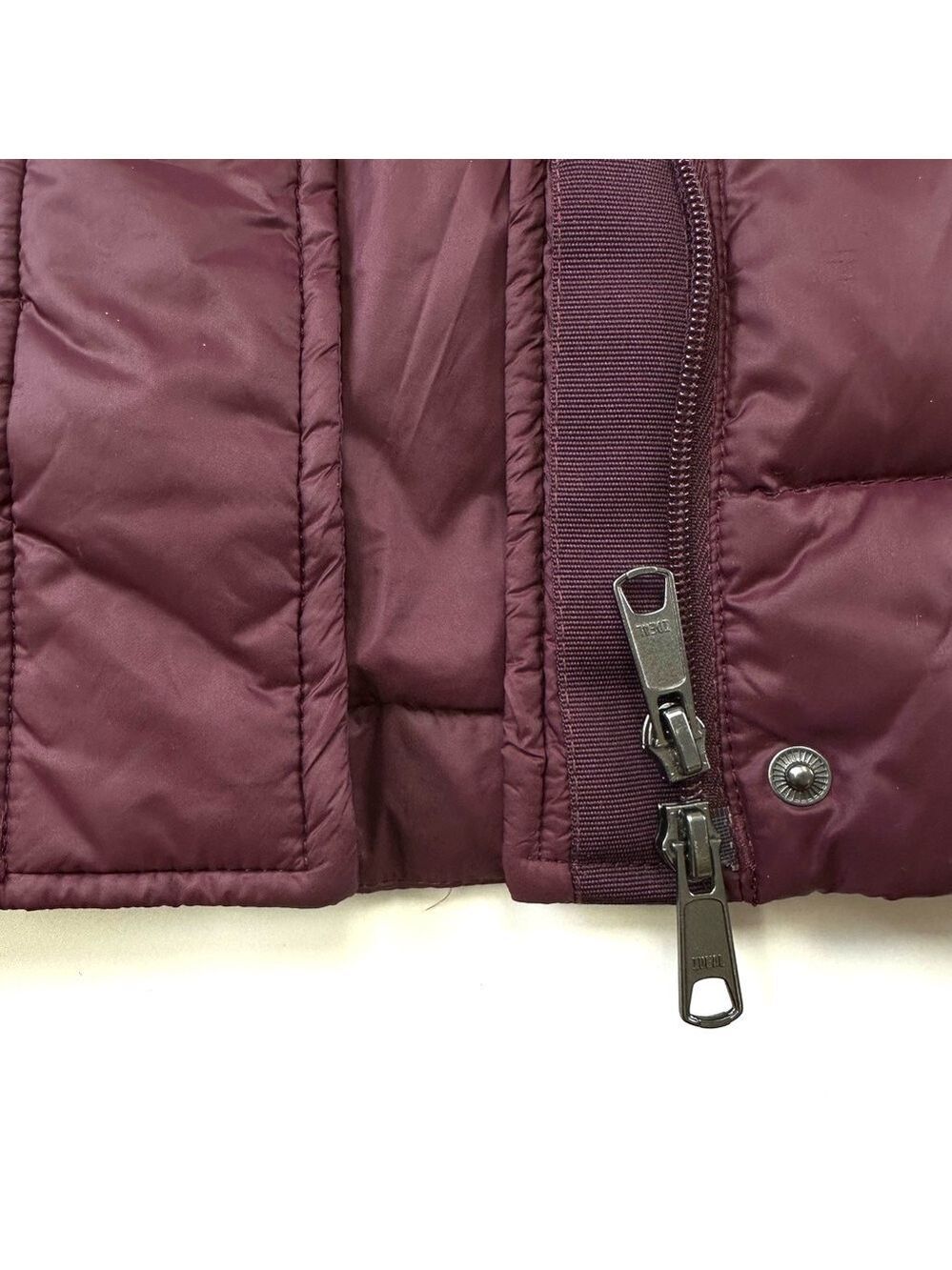 Roots down hooded puffer coat Womens Medium burgundy quilted long line winter - Picture 10 of 14